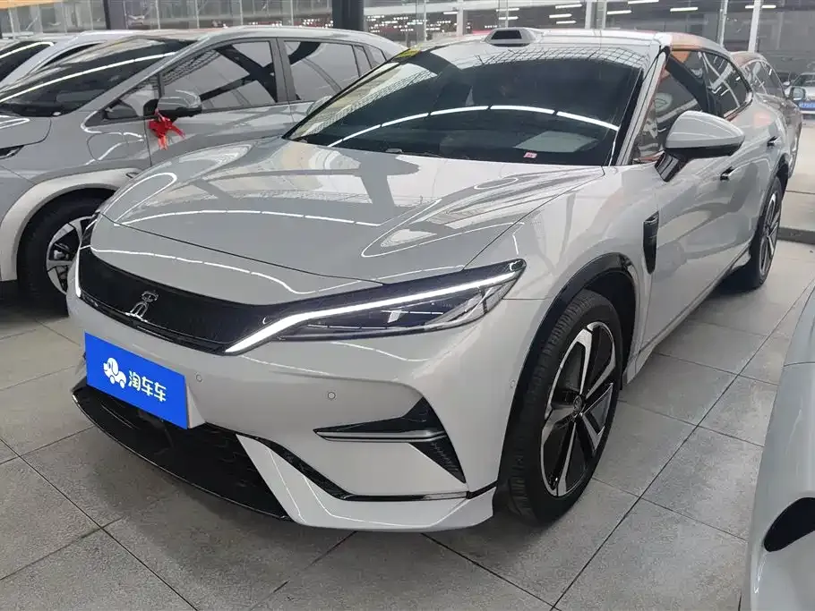 BYD L EV 2025 из CN, фото 1
