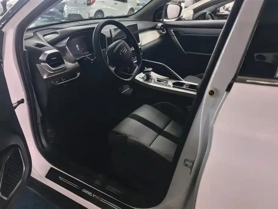 Geely Binyue 2024 из CN, фото 4