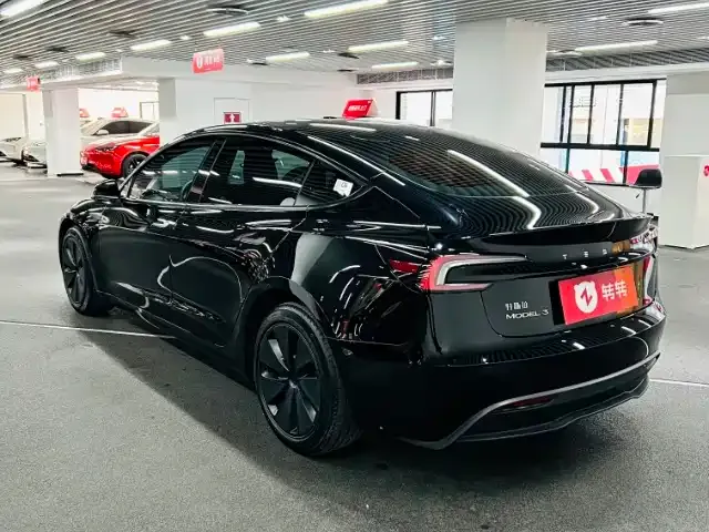 Tesla Model 3 2023 из CN, фото 5