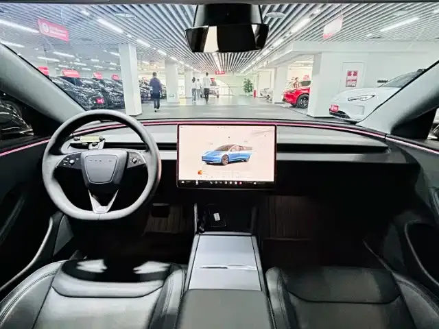 Tesla Model 3 2023 из CN, фото 4