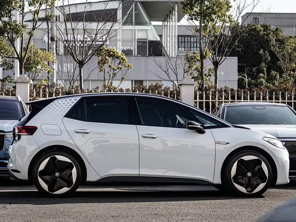 Volkswagen ID.3 2023 из CN, фото 9