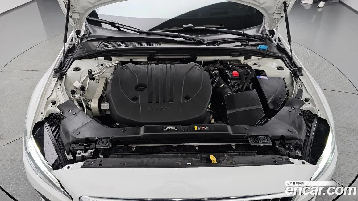 Volvo S60 2021 из KR, фото 7