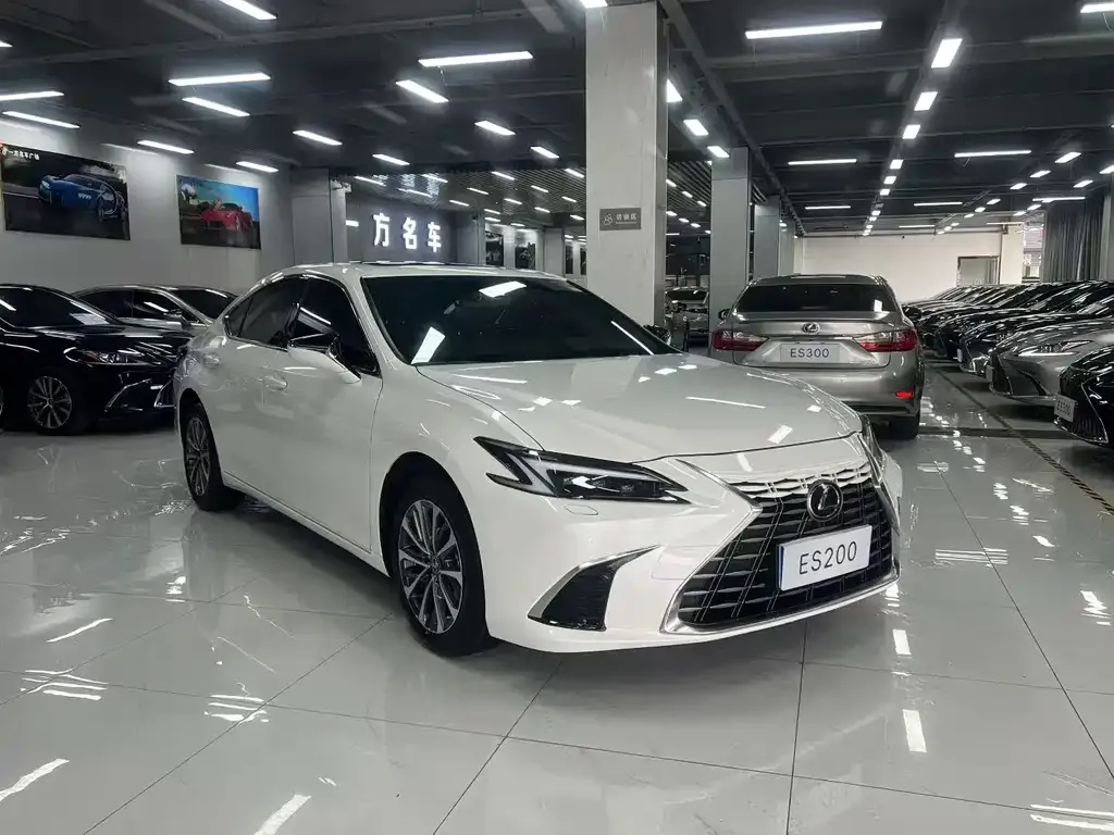 Lexus ES 2025 из CN, фото 4
