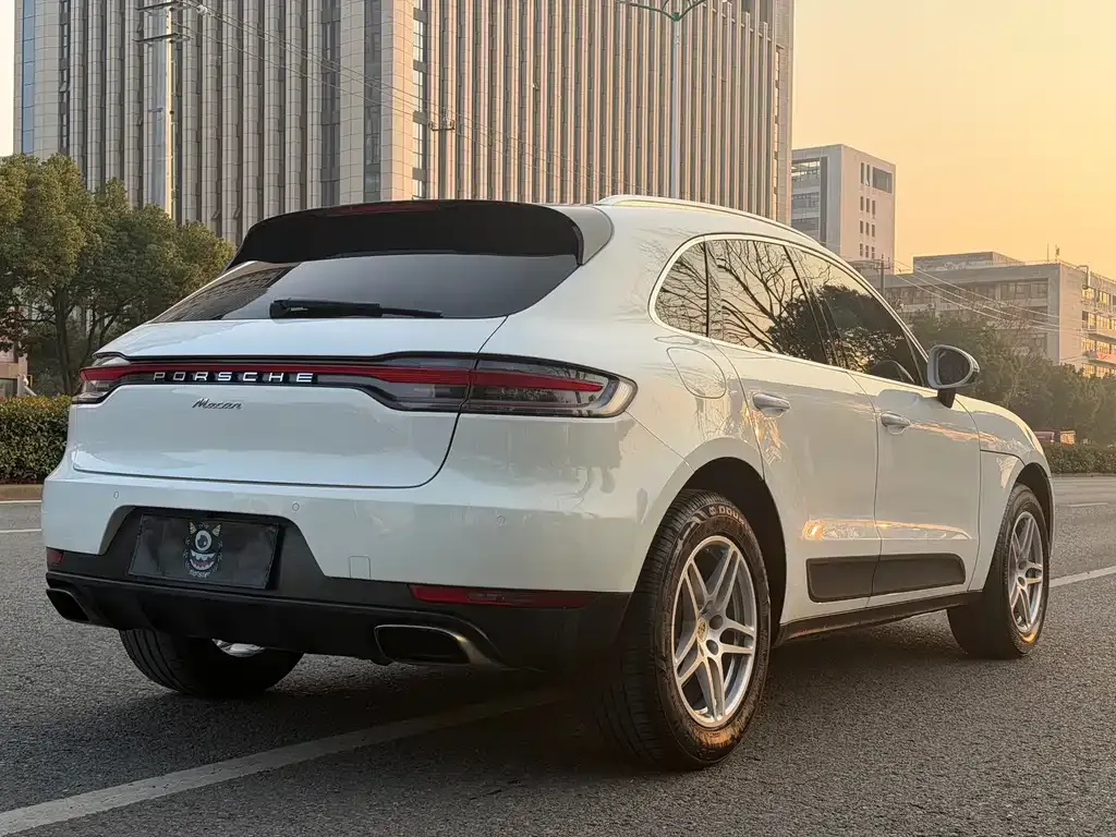 Porsche Macan — фото 4