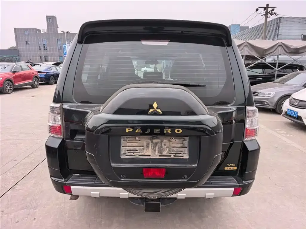 Mitsubishi Pajero (Import) 2022 из CN, фото 6