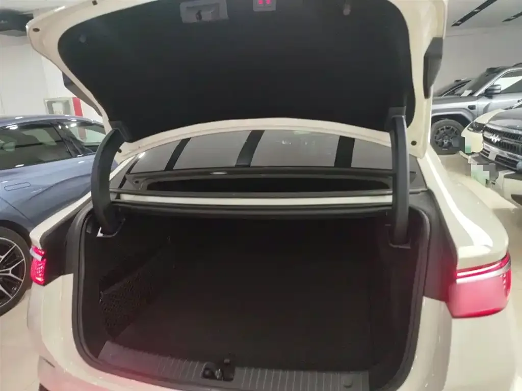 BYD Seal 07 DM-i 2025 из CN, фото 7