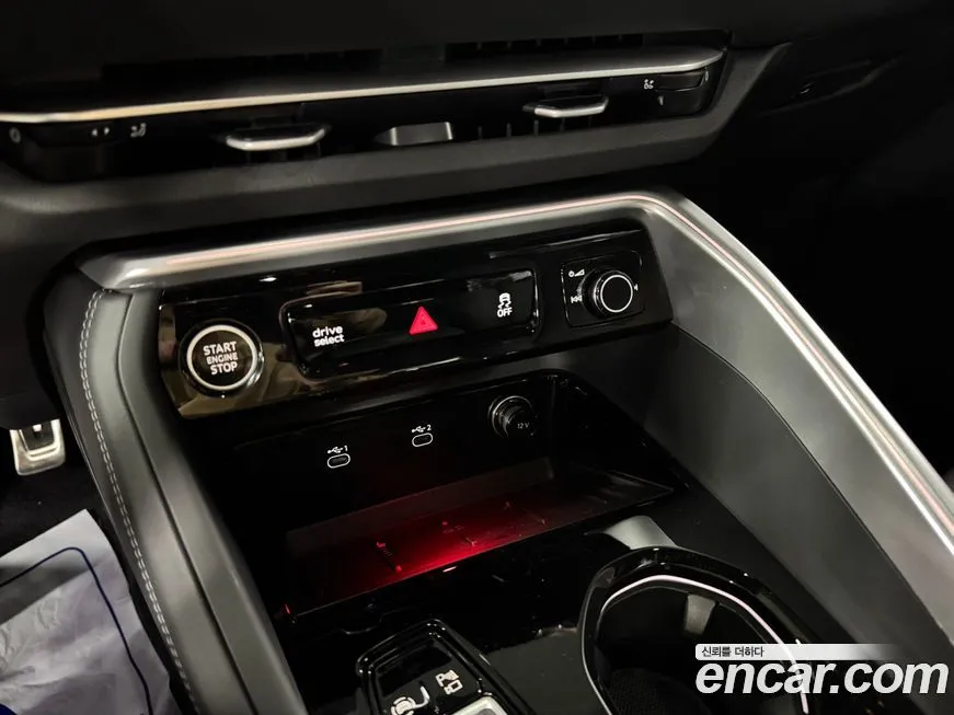 Audi Q5 2025 из KR, фото 3
