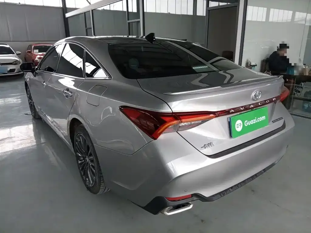 Toyota Avalon 2021 из CN, фото 2