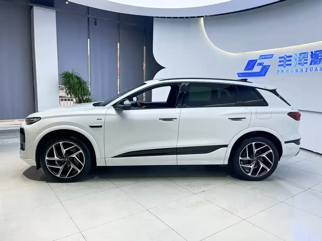 Audi Q6L e-tron 2025 из CN, фото 5