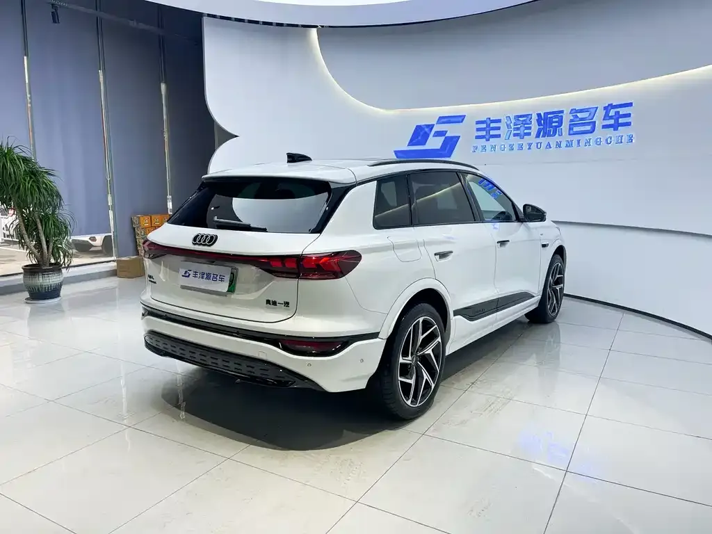 Audi Q6L e-tron 2025 из CN, фото 4