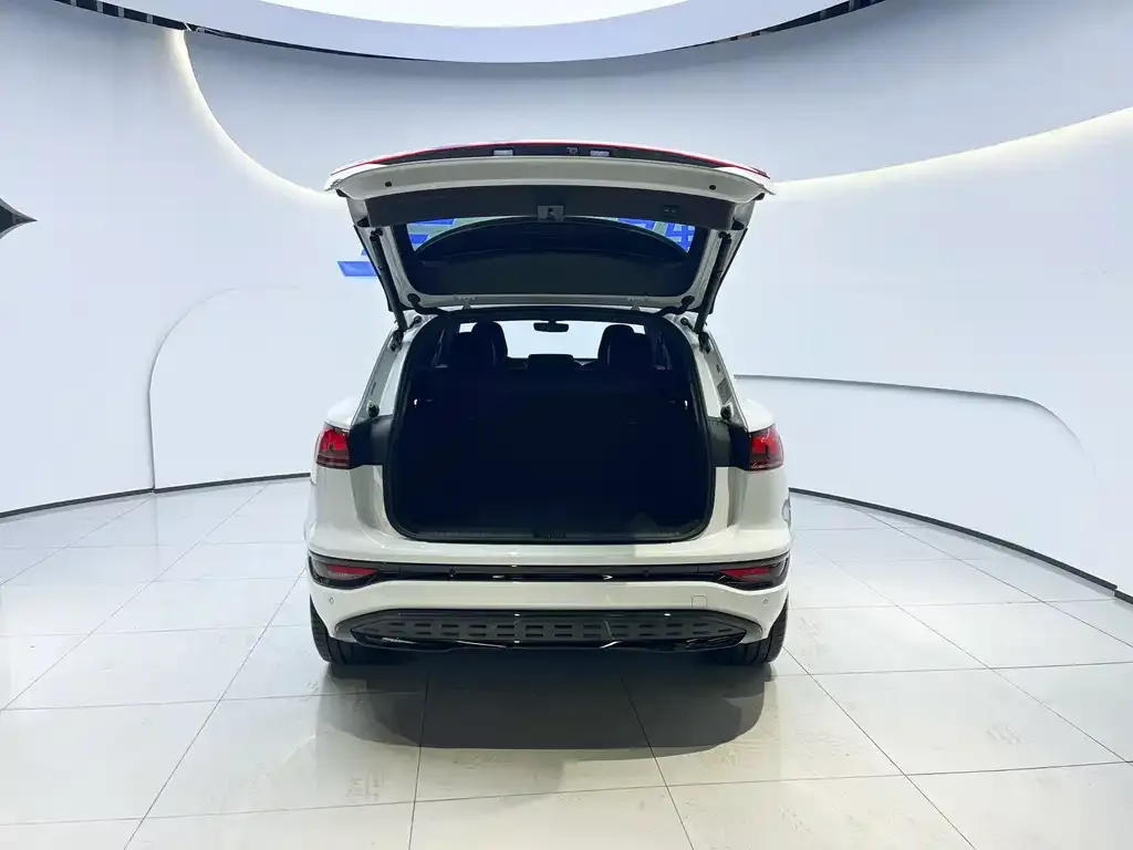 Audi Q6L e-tron 2025 из CN, фото 3