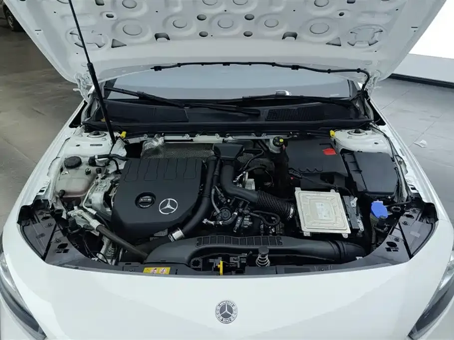 Mercedes-Benz A-Class 2023 из CN, фото 8