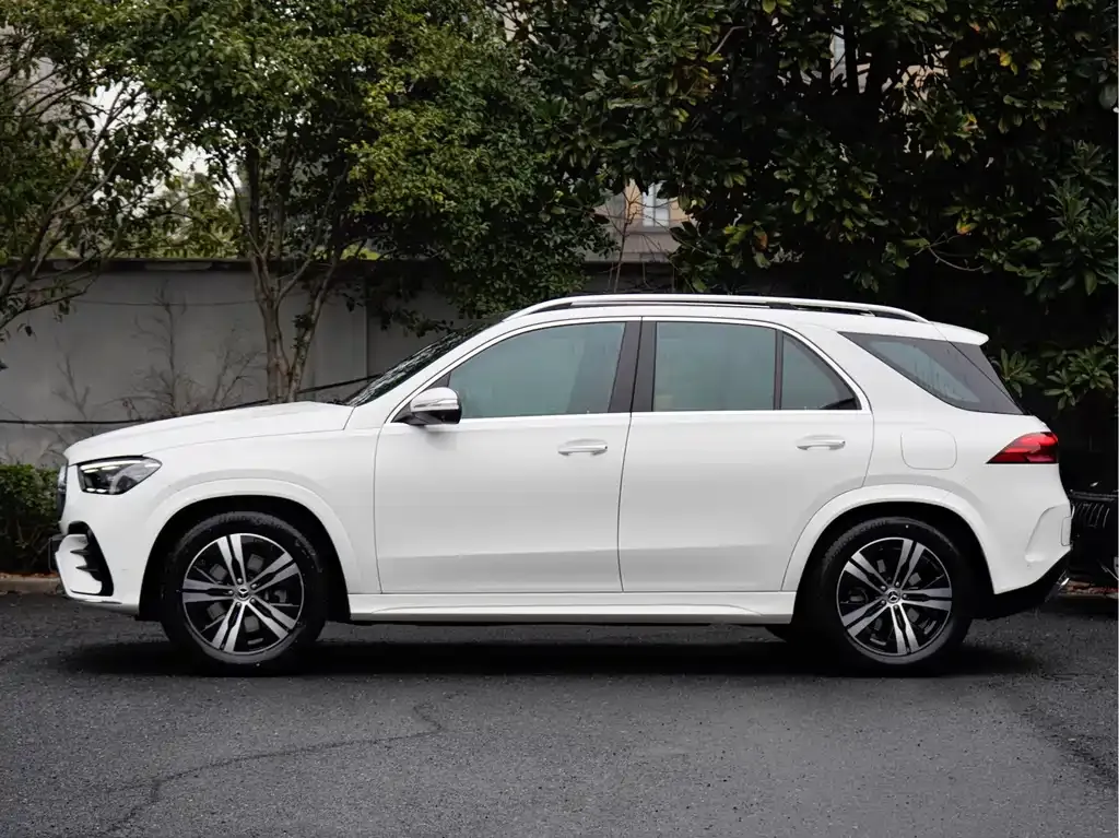 Mercedes-Benz GLE New Energy — фото 8