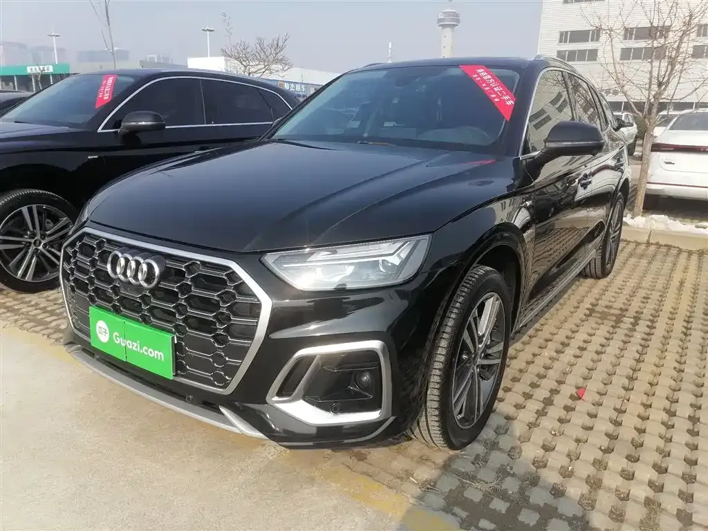 Audi Q5L 2022 из CN, фото 1
