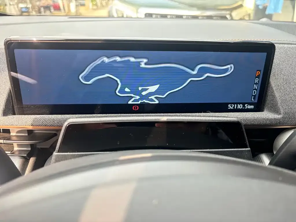 Ford Mustang Mach-E 2022 из CN, фото 2