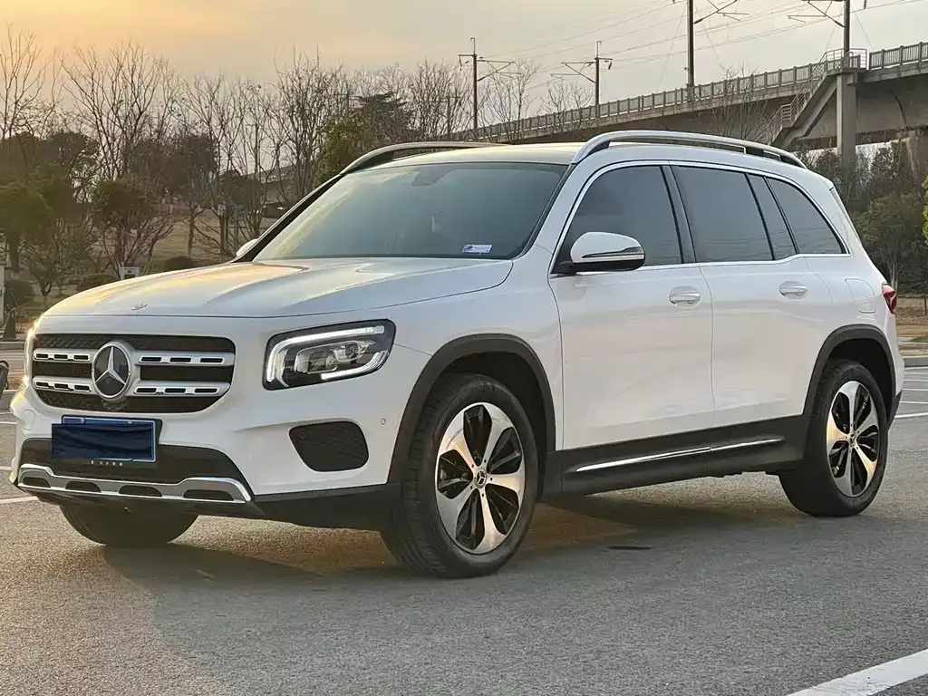 Mercedes-Benz GLB 2023 из CN, фото 1