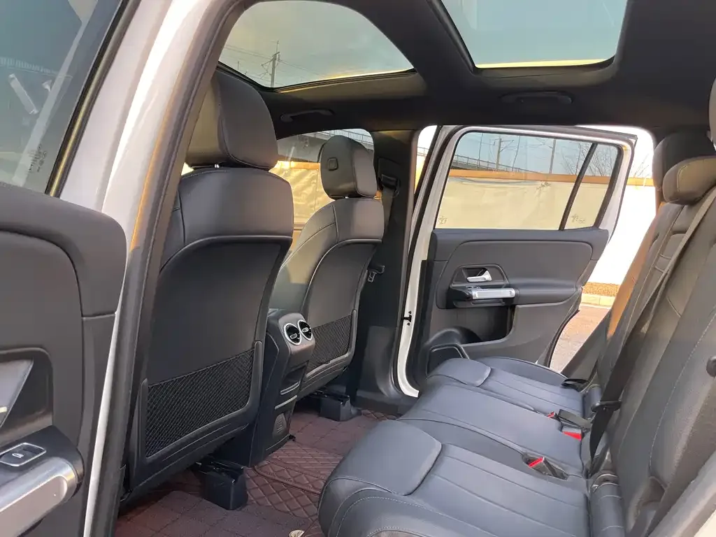 Mercedes-Benz GLB 2023 из CN, фото 8