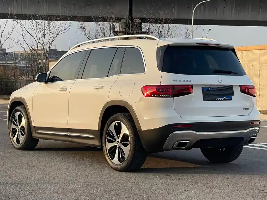 Mercedes-Benz GLB 2023 из CN, фото 10