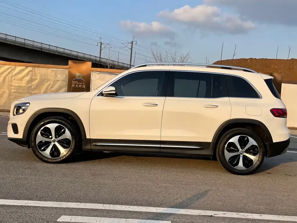 Mercedes-Benz GLB 2023 из CN, фото 5