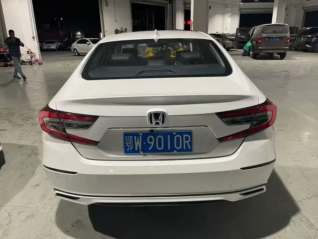 Honda Accord 2022 из CN, фото 8