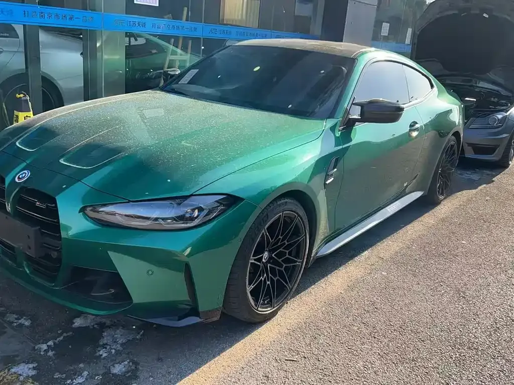 BMW M4