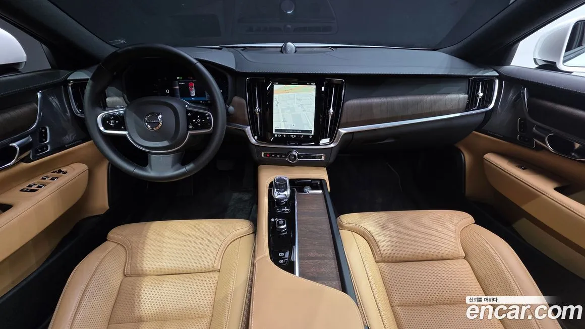 Volvo S90 2024 из KR, фото 8