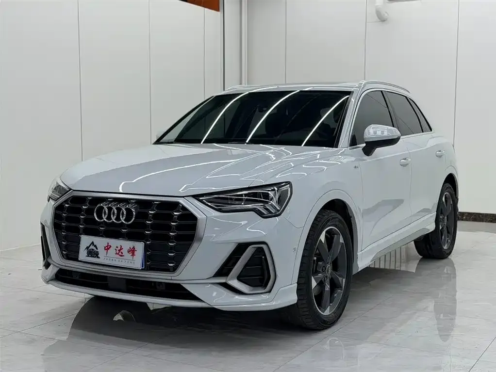 Audi Q3 2022 из CN, фото 4