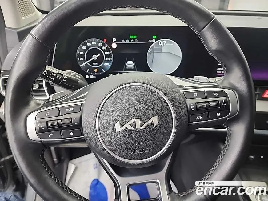 Kia Sportage — фото 10