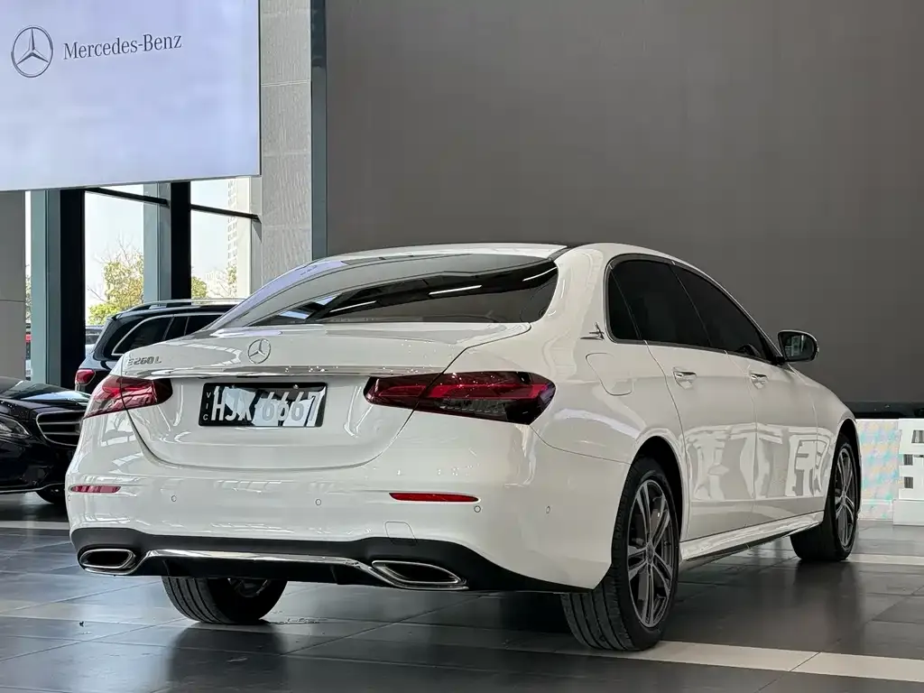 Mercedes-Benz E-Class 2021 из CN, фото 8