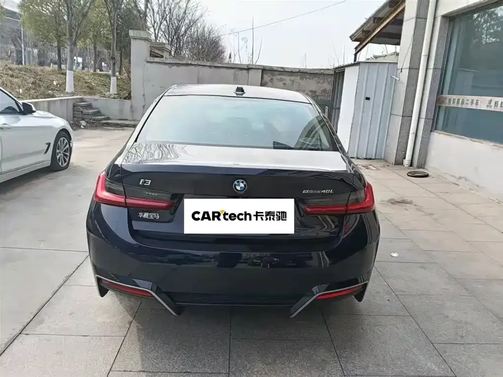 BMW i3 2024 из CN, фото 3