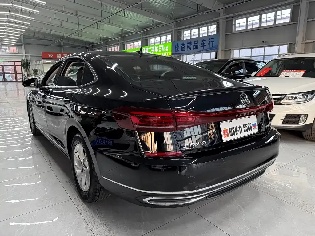 Volkswagen Passat 2023 из CN, фото 5