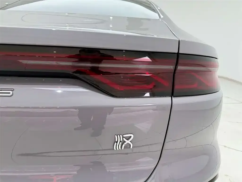 BYD Han 2025 из CN, фото 4