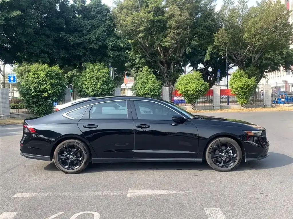 Honda Accord 2025 из CN, фото 7