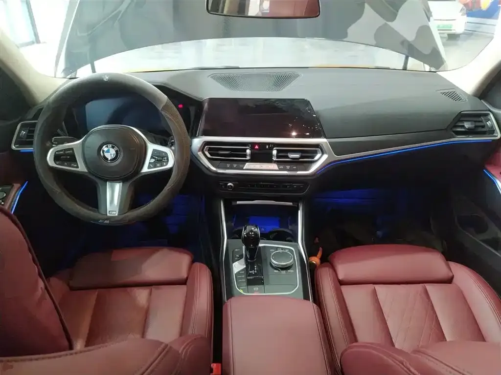 BMW 3 Series 2022 из CN, фото 4