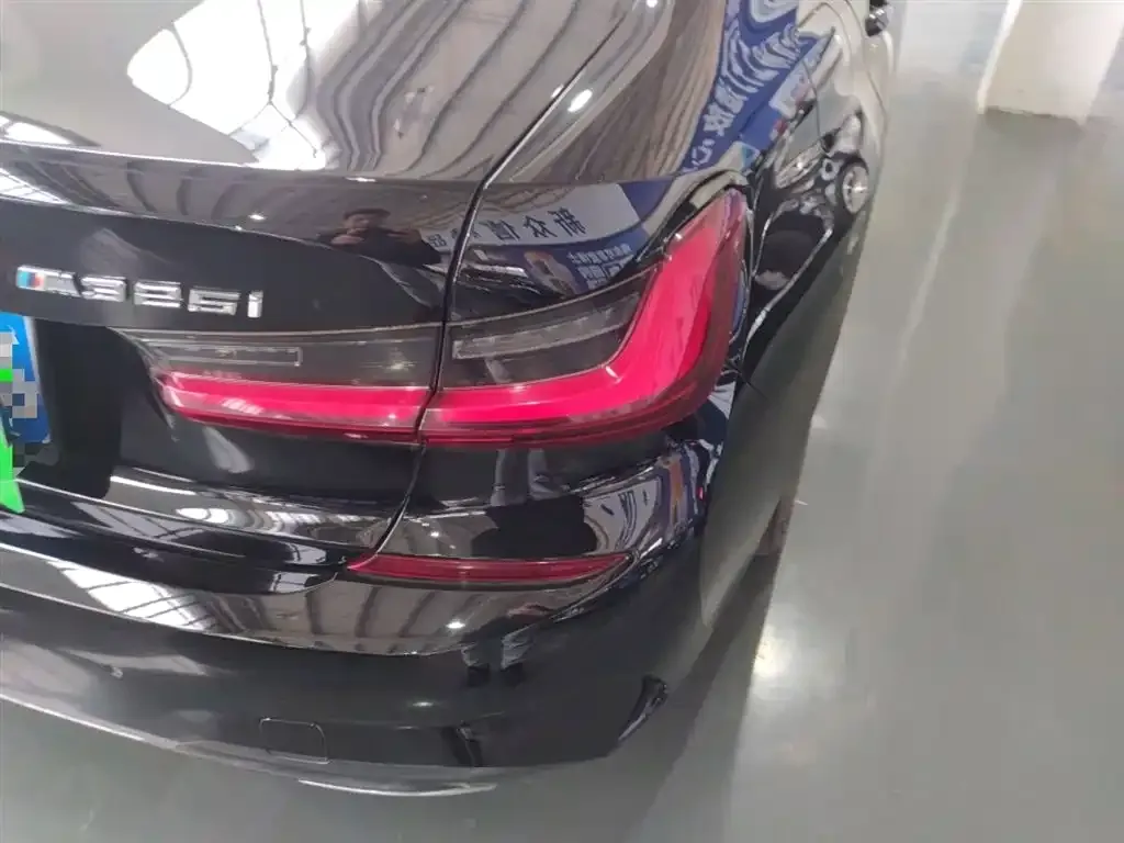 BMW 3 Series 2022 из CN, фото 3