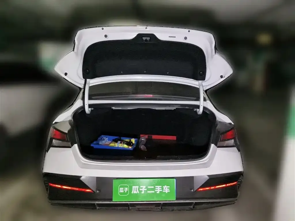Hyundai Elantra 2025 из CN, фото 6