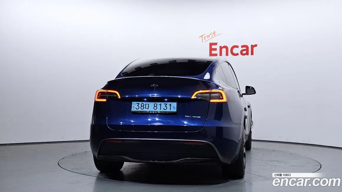 Tesla Model Y — фото 4