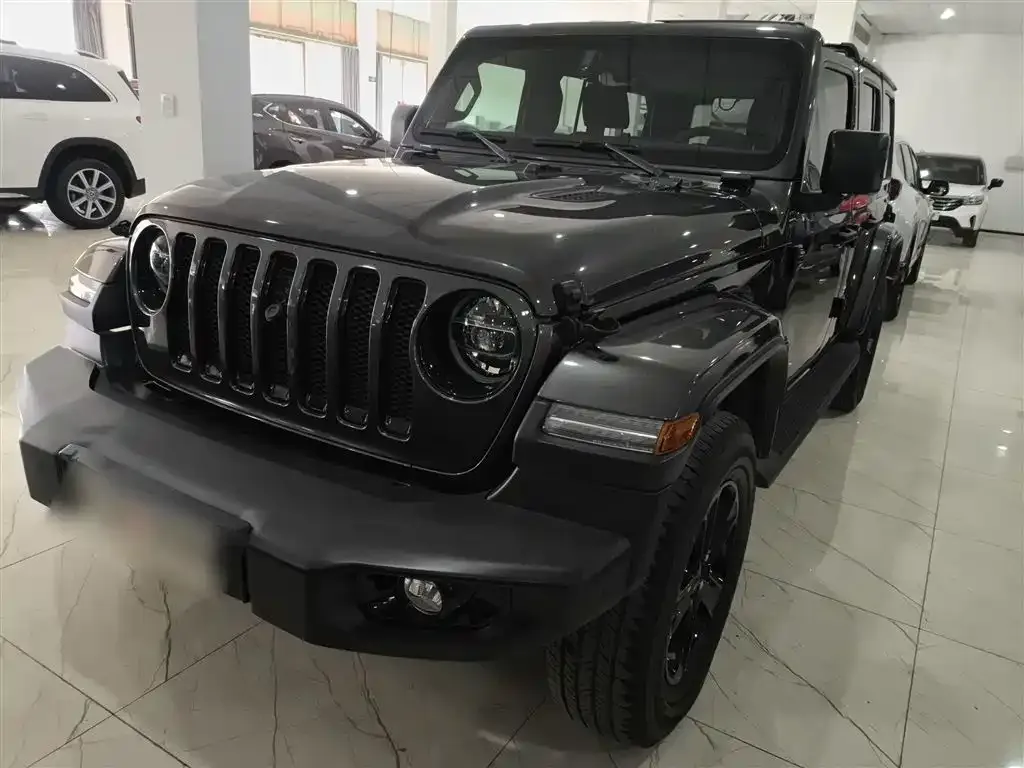 Jeep Wrangler — фото 10
