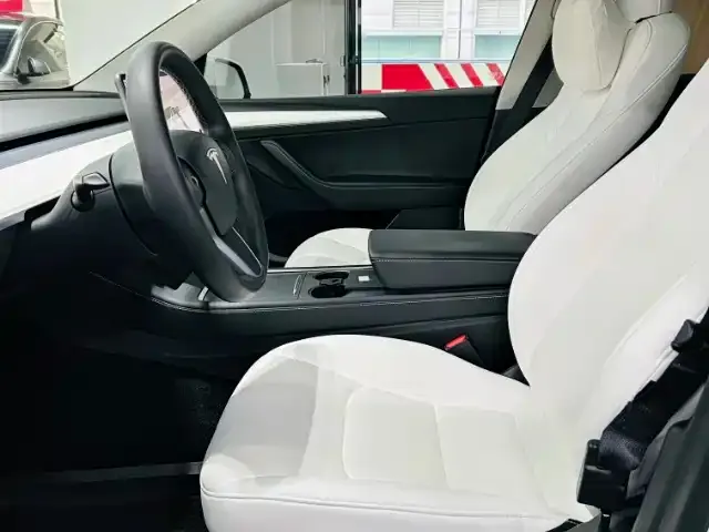 Tesla Model Y 2022 из CN, фото 6