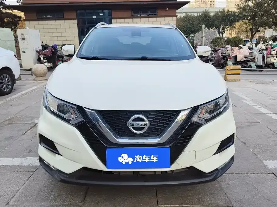 Nissan Qashqai — фото 6