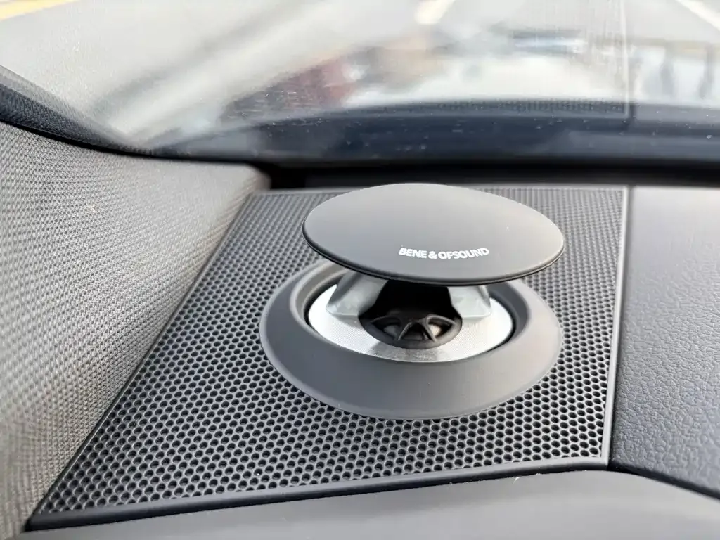 Audi A6L 2024 из CN, фото 2