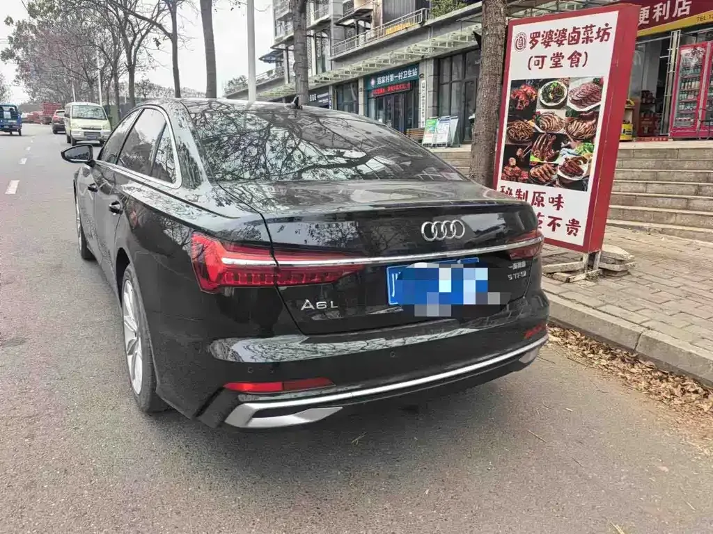 Audi A6L 2024 из CN, фото 5