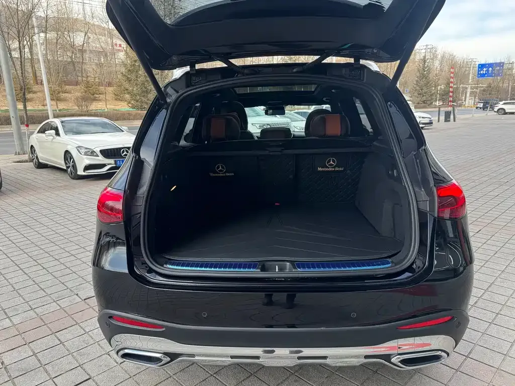 Mercedes-Benz GLC 2025 из CN, фото 2