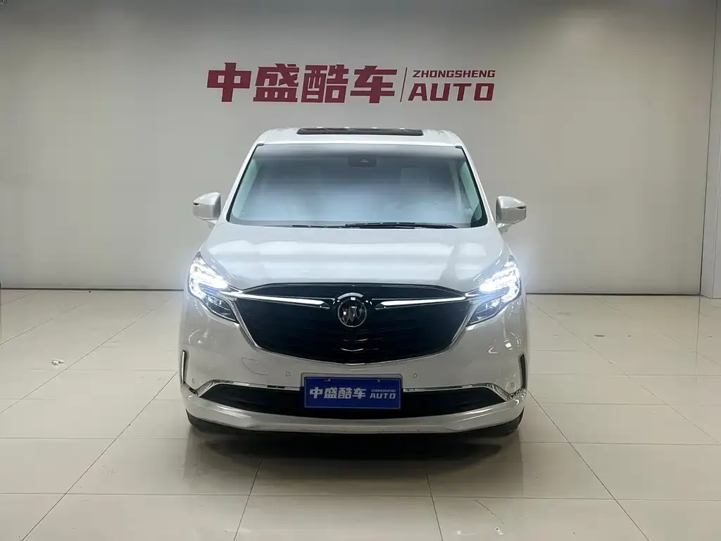 Buick GL8 2022 из CN, фото 2