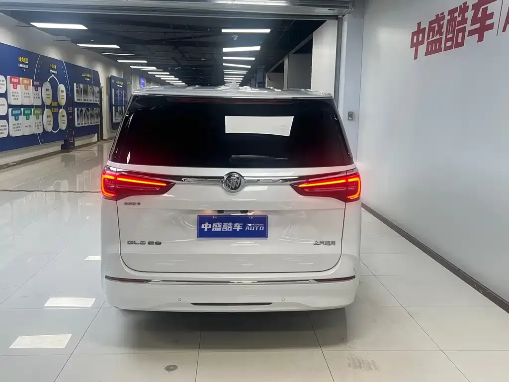 Buick GL8 2022 из CN, фото 9