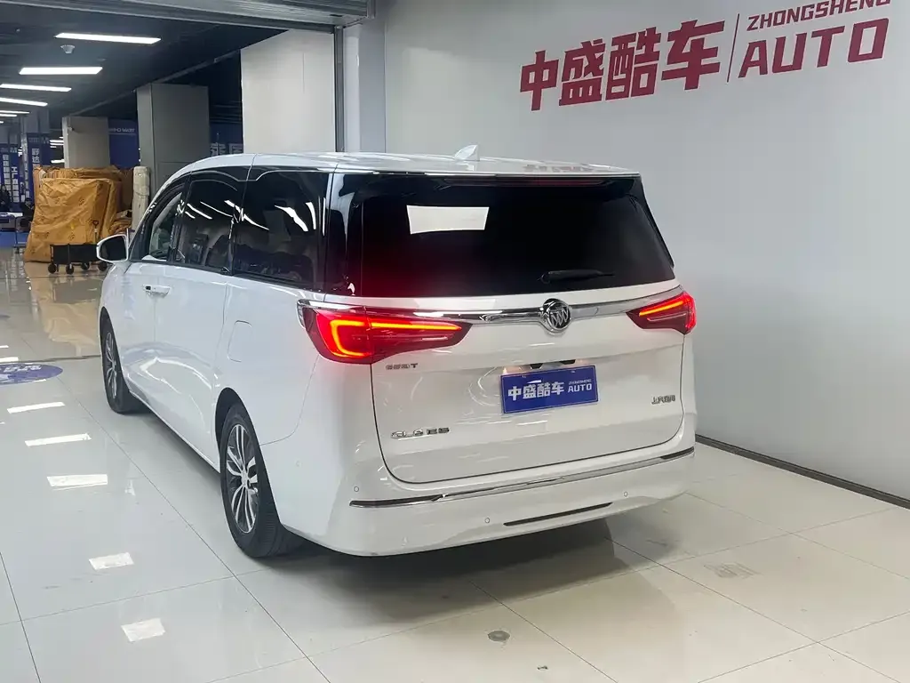 Buick GL8 2022 из CN, фото 5