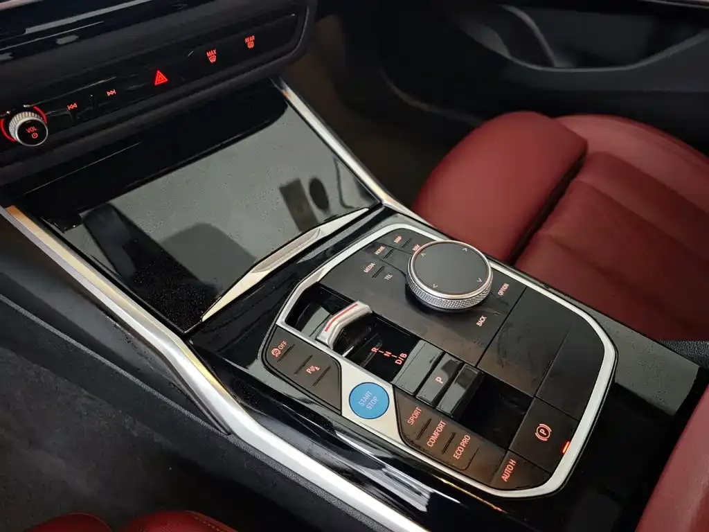 BMW i3 2024 из CN, фото 5