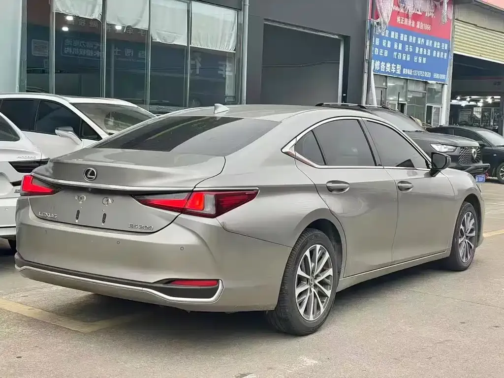 Lexus ES 2022 из CN, фото 5