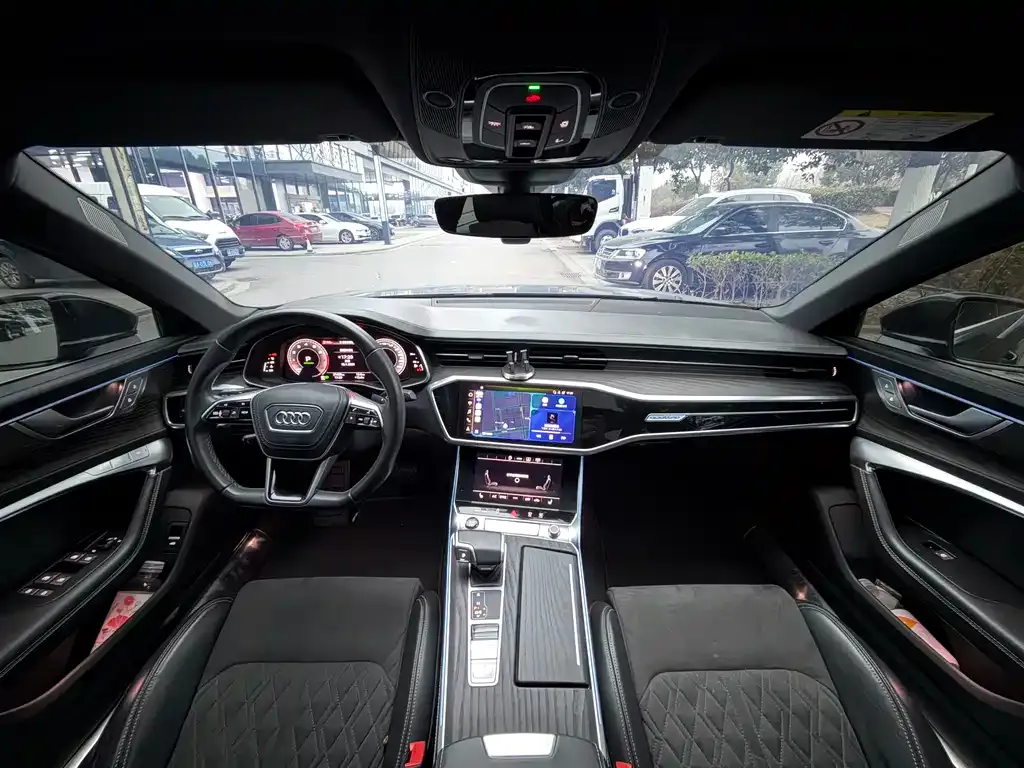 Audi A6L 2024 из CN, фото 7