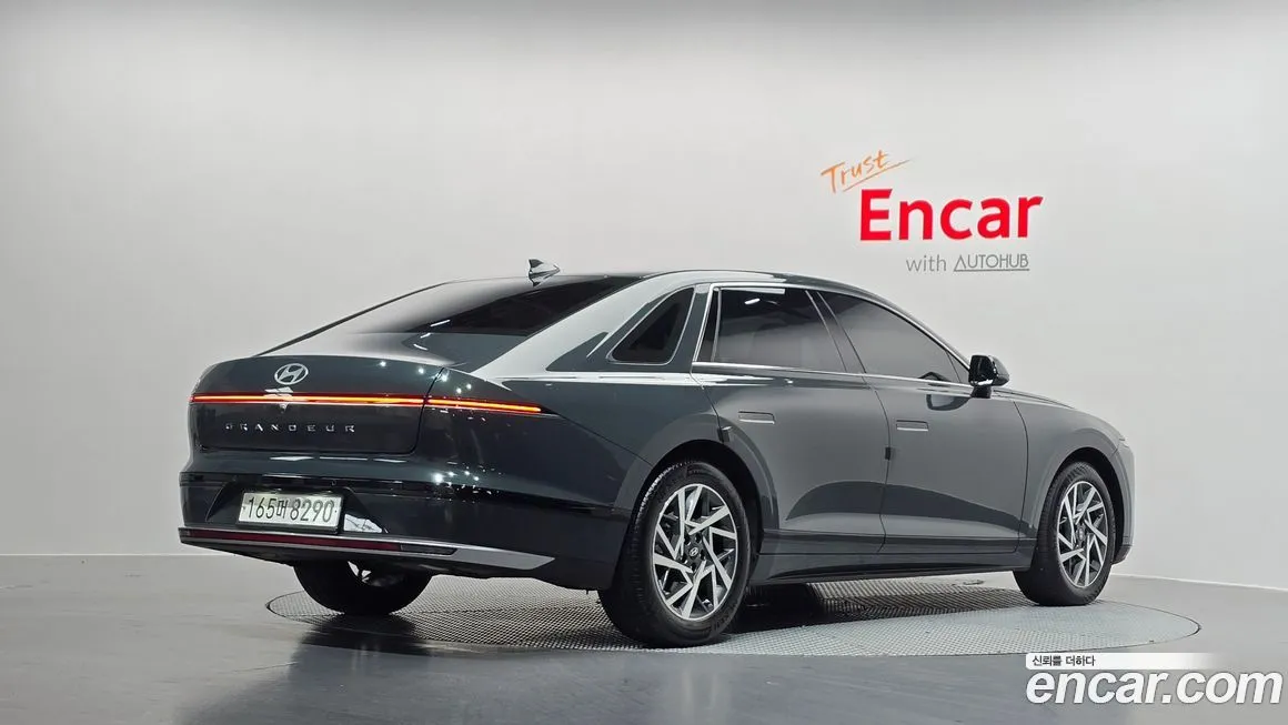 Hyundai Grandeur 2023 из KR, фото 6